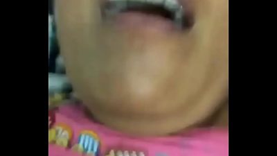 ក្មេងស្រីចាស់