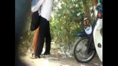 សង្ស័យខ្មែរក្រៅ
