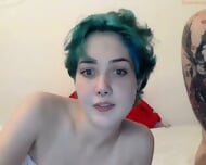ចុយគ្នា៖ Sweety Couple Webcam ការសម្ដែង
